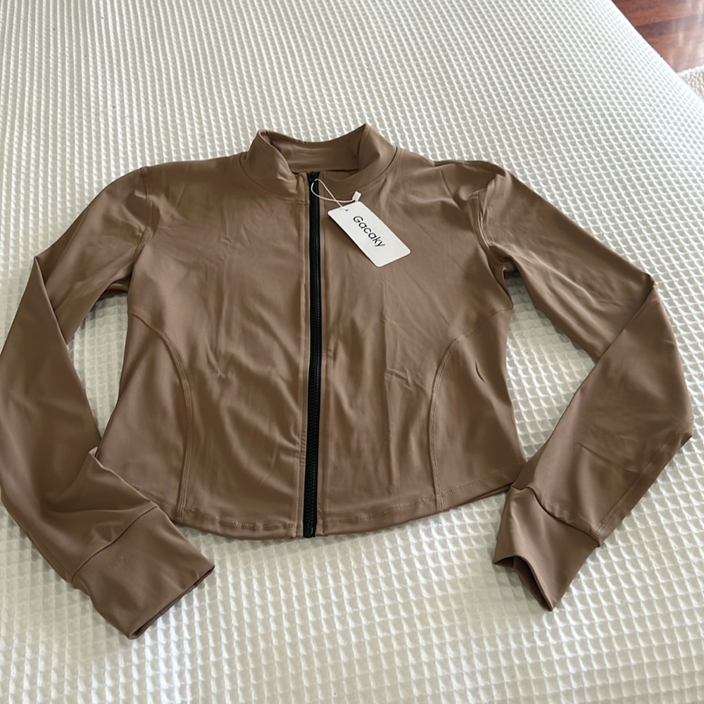 NWT Workout Jacket - Picture 3 of 10